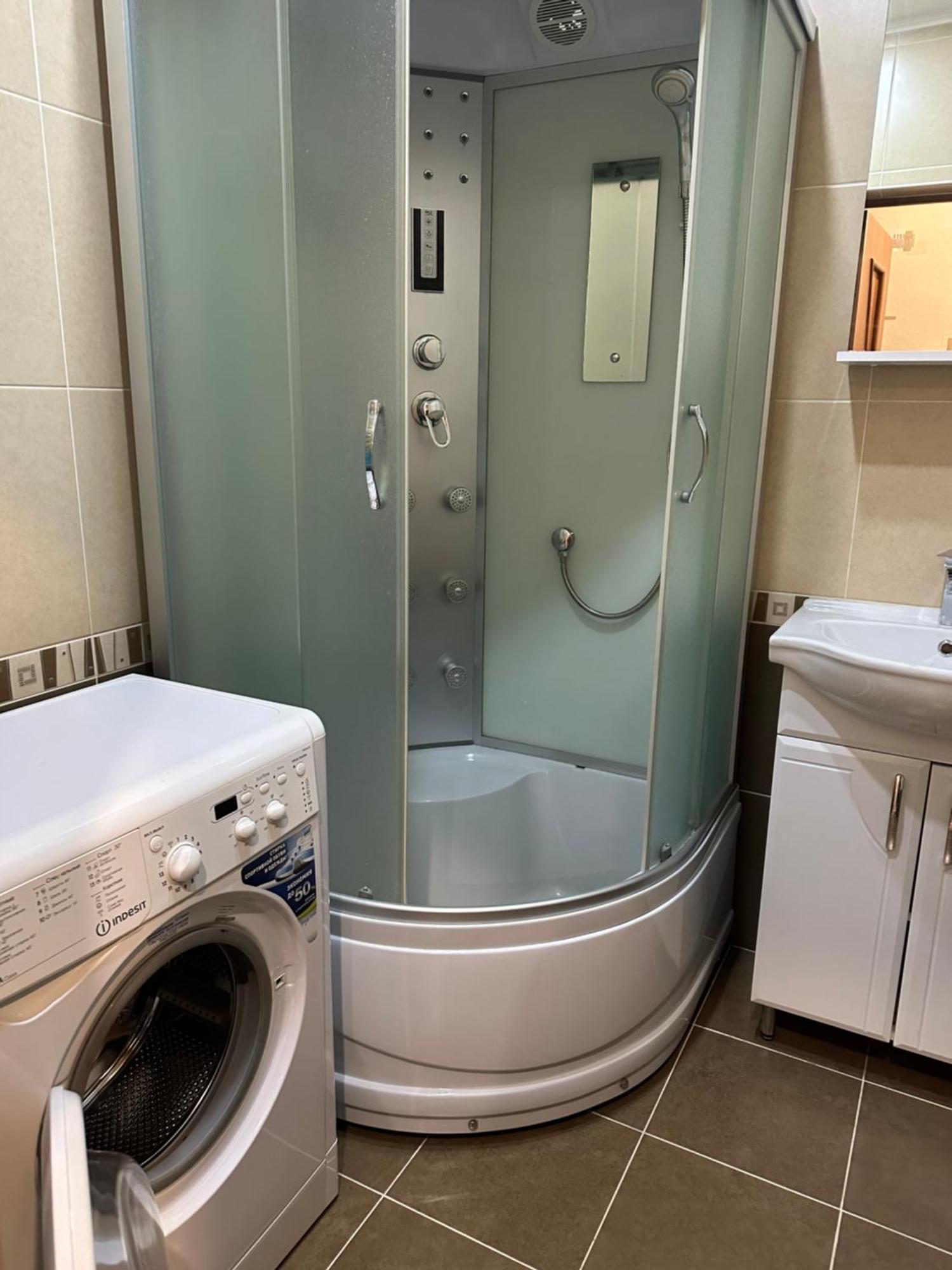 Cosy flat in the city center Apartman Biskek Kültér fotó