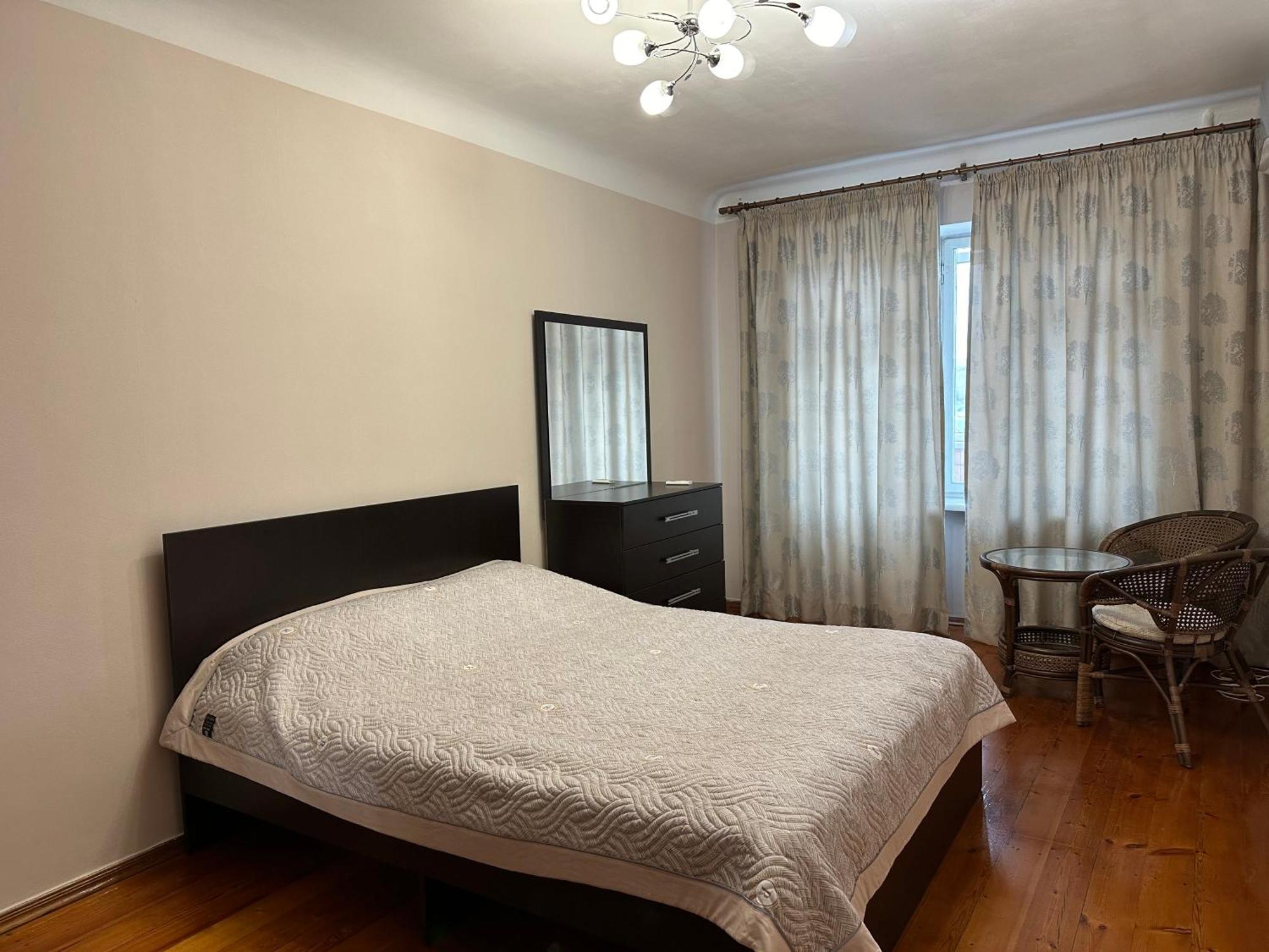 Cosy flat in the city center Apartman Biskek Kültér fotó